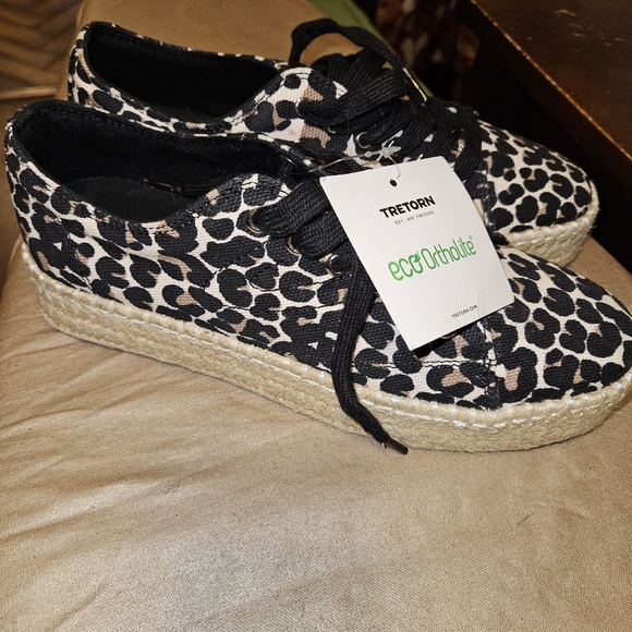Tretorn Leopard Espadrille Sneakers women's size 8.5 - Picture 4 of 9